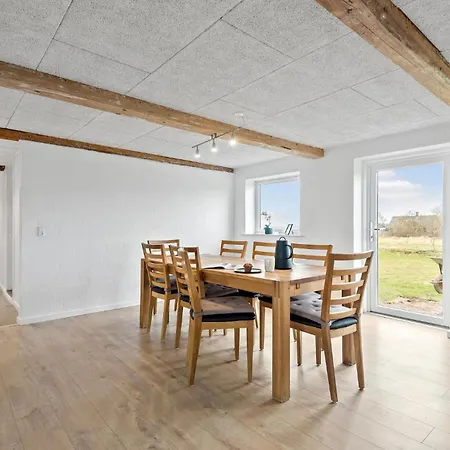 Stunning In With Wi-fi 度假居 里伯